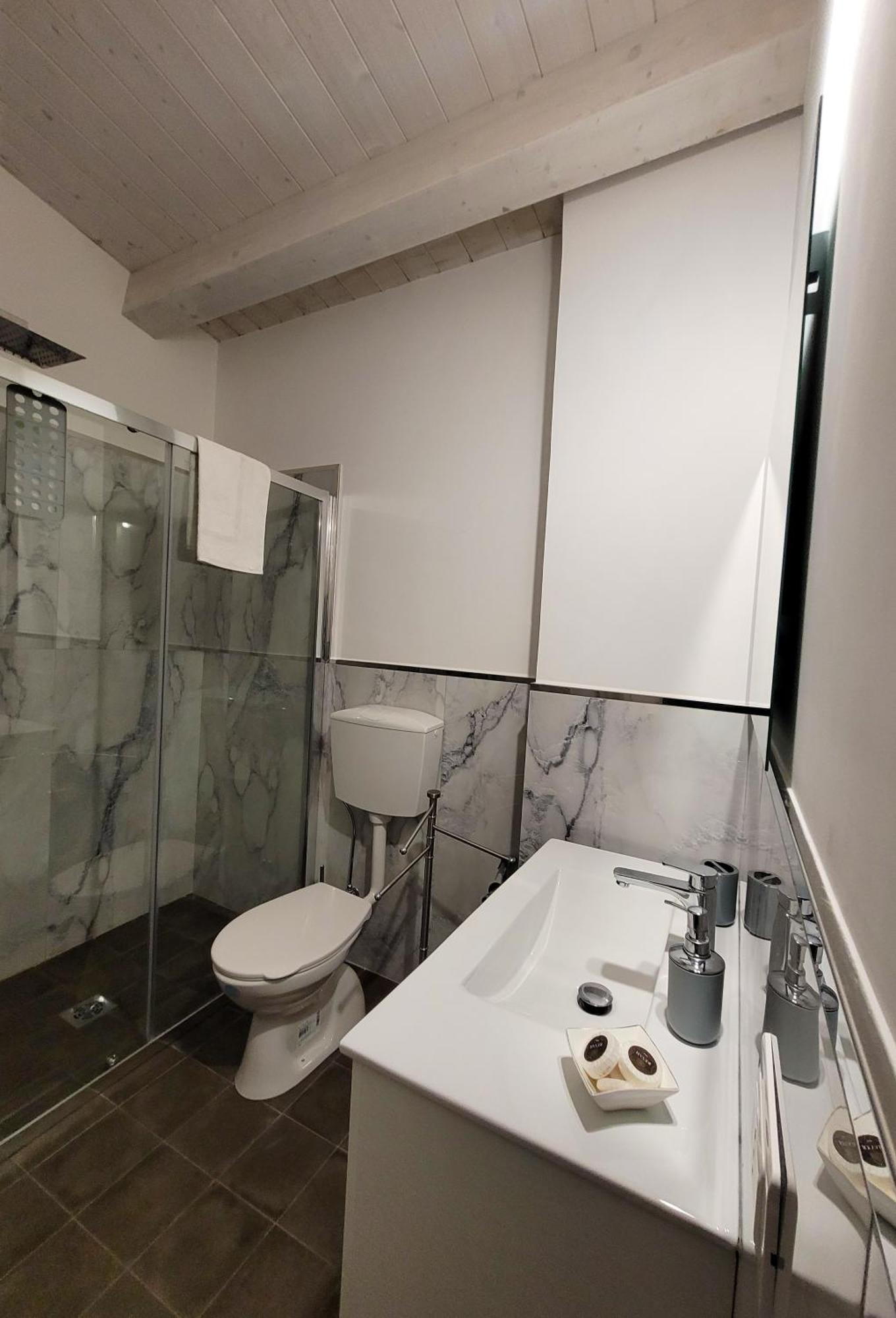 B&B Loft Famiglia Arezzo Raguse Extérieur photo