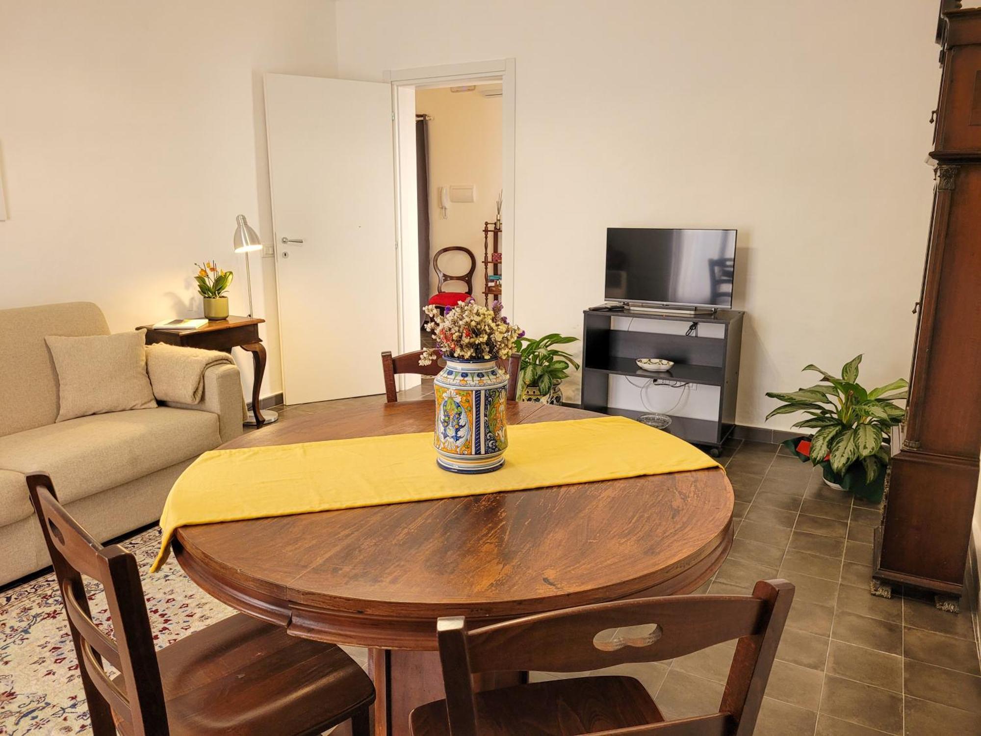 B&B Loft Famiglia Arezzo Raguse Extérieur photo