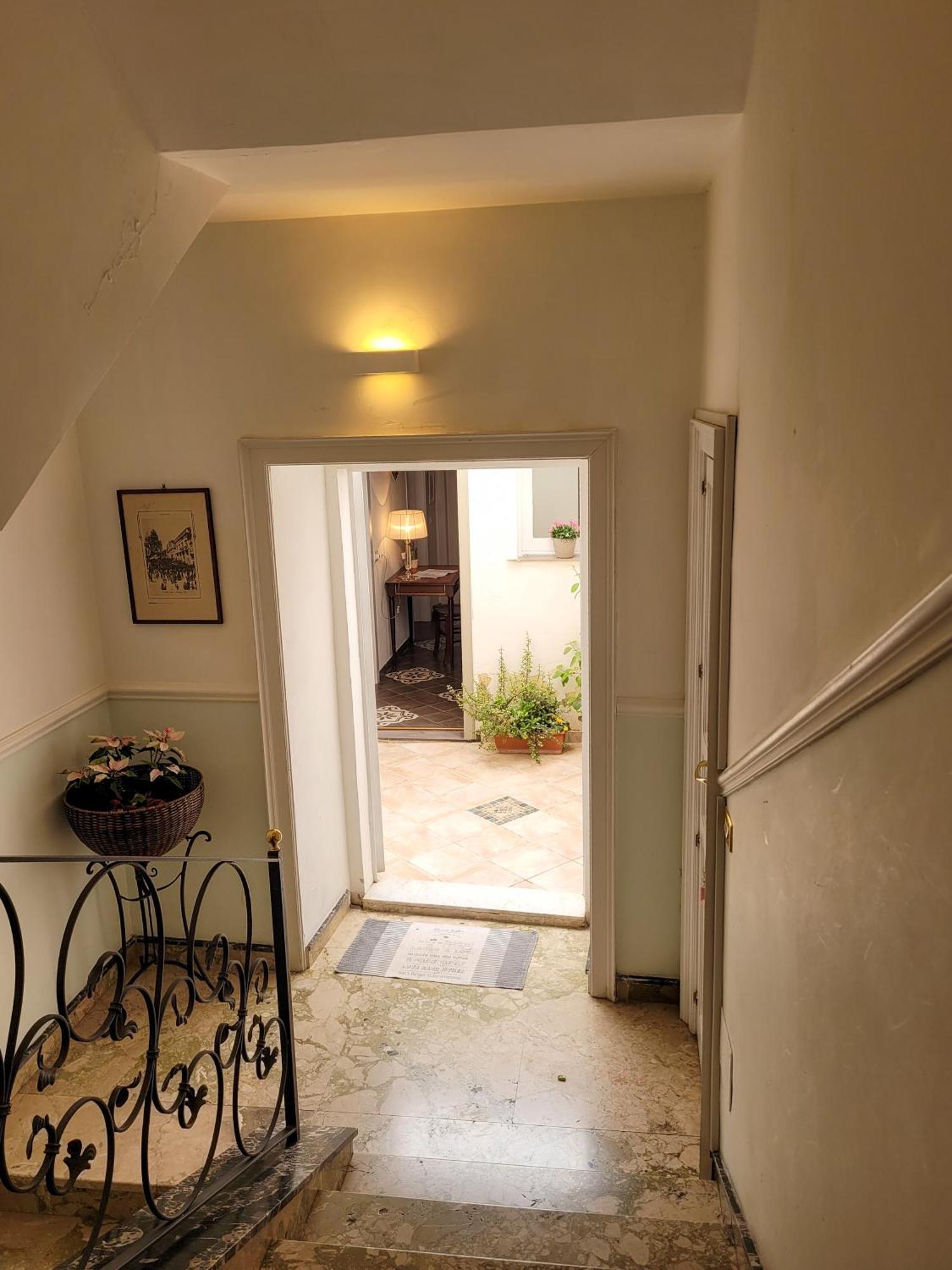 B&B Loft Famiglia Arezzo Raguse Extérieur photo