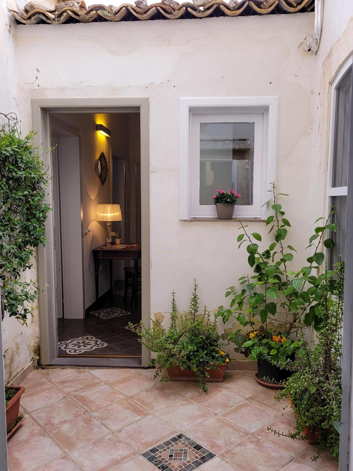 B&B Loft Famiglia Arezzo Raguse Extérieur photo